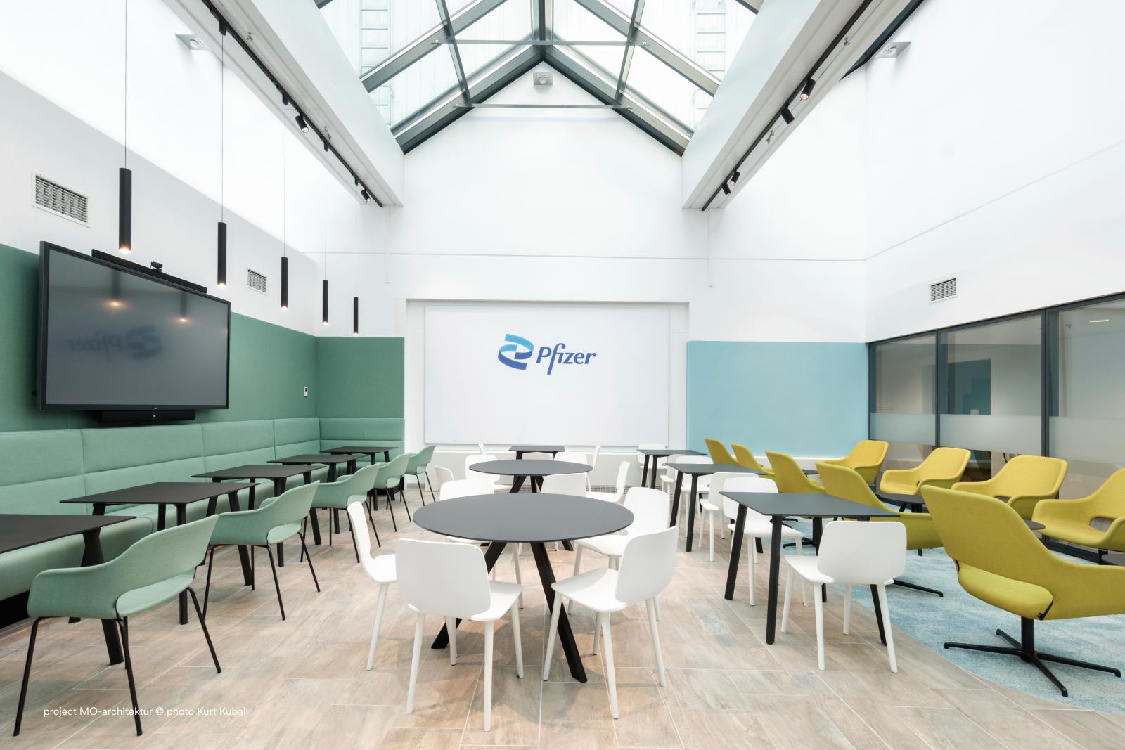 pfizer-manufacturing-ref-01.jpg